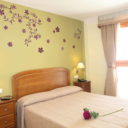 Hostal Campo Real Bed&Breakfast Zewnętrze zdjęcie