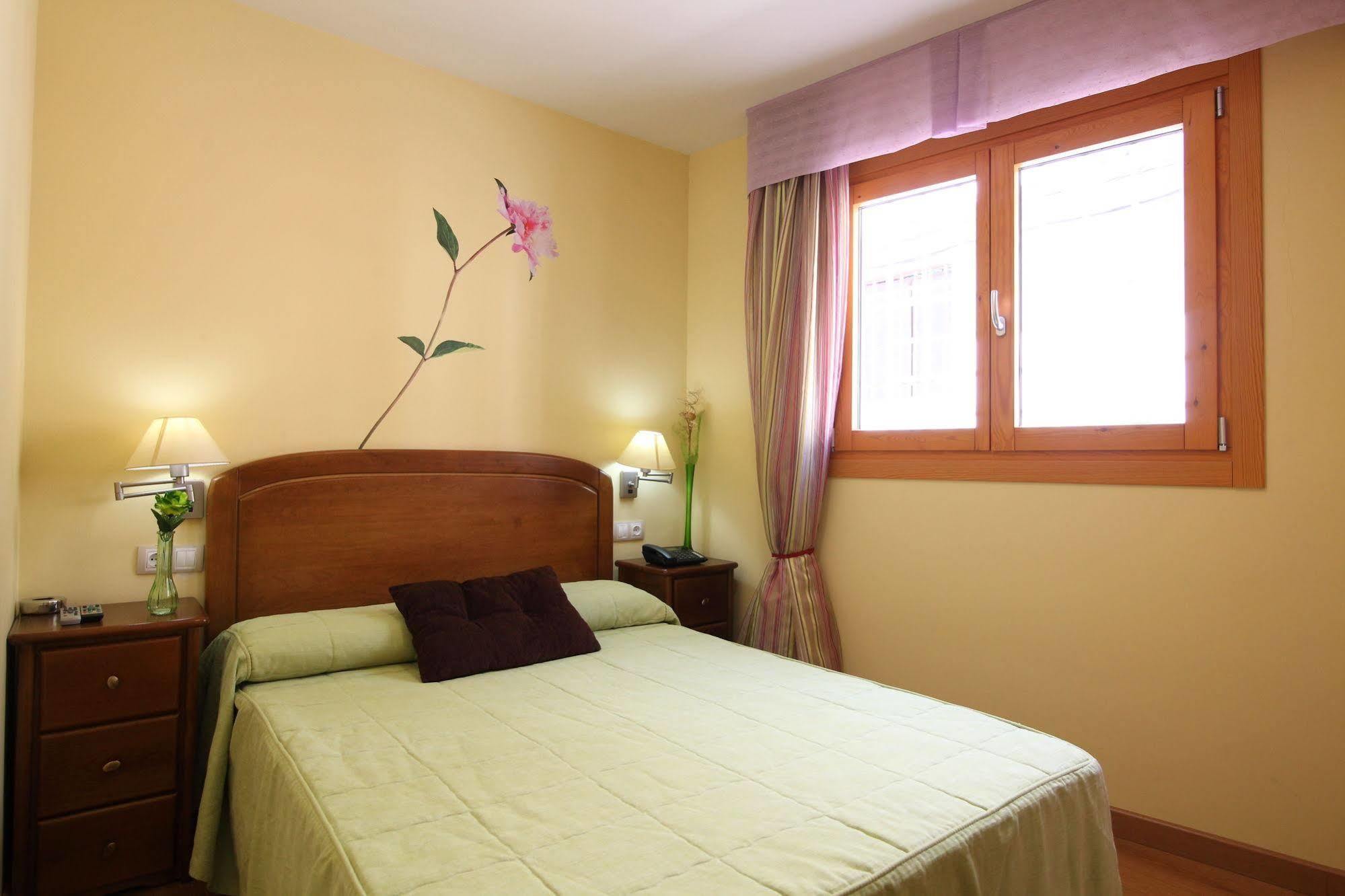 Hostal Campo Real Bed&Breakfast Zewnętrze zdjęcie